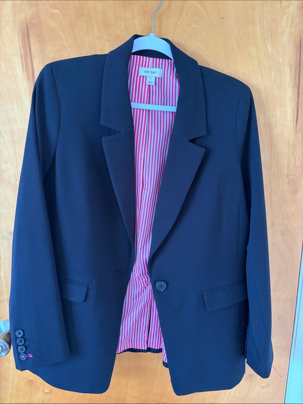 Women’s Black Single-Button Blazer On 34th